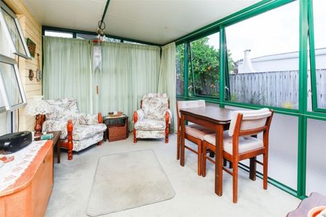 Photo of property in 2a Buchanan Street, Paeroa, 3600