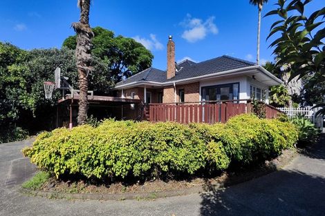 Photo of property in 125 East Tamaki Road, Papatoetoe, Auckland, 2025