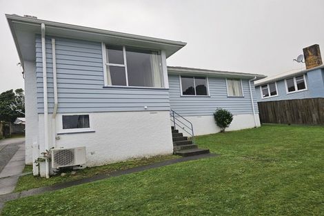 Photo of property in 3 Albion Street, Waitangirua, Porirua, 5024