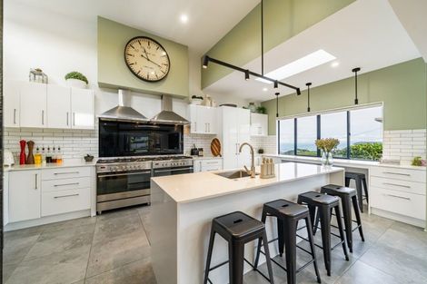 Photo of property in 11 Corlett Road, Plimmerton, Porirua, 5026