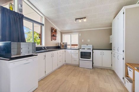 Photo of property in 58 Pandora Avenue, Sunnybrook, Rotorua, 3015