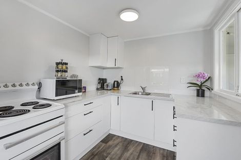 Photo of property in 22 Brynley Street, Hornby, Christchurch, 8042