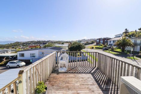 Photo of property in 281 Dowse Drive, Maungaraki, Lower Hutt, 5010