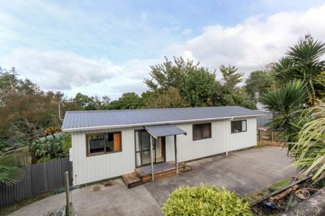 Photo of property in 10 Antonia Place, Bell Block, New Plymouth, 4312