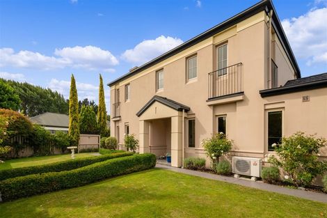 Photo of property in 12 Chateau Drive, Burnside, Christchurch, 8053