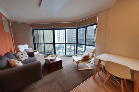 Photo of property in Terrace Garden Apartments, 2e/120 The Terrace, Wellington Central, Wellington, 6011