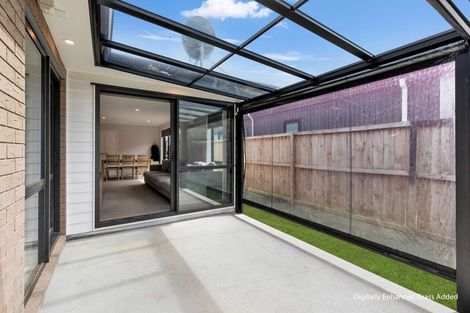 Photo of property in 12 Farmland Road, Papakura, 2110