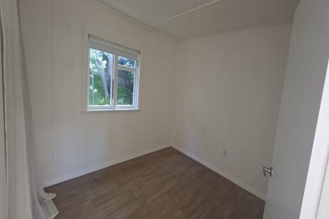 Photo of property in 21 Manuka Street, Otaki Beach, Otaki, 5512