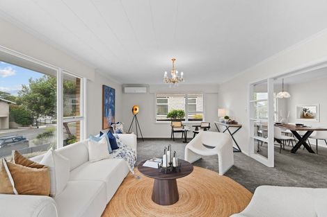 Photo of property in 29 Highfield Place, Avonhead, Christchurch, 8042