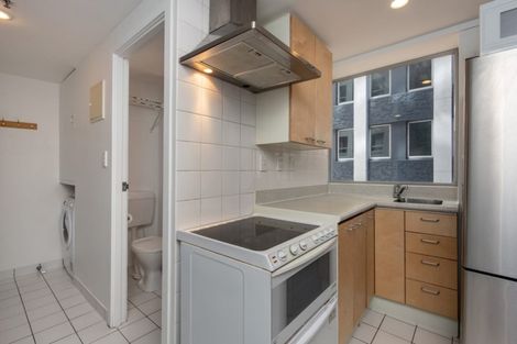 Photo of property in Terrace Heights Apartments, 2c/163 The Terrace, Wellington Central, Wellington, 6011