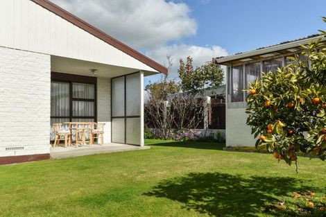 Photo of property in 46 Neri Crescent, Pomare, Rotorua, 3015