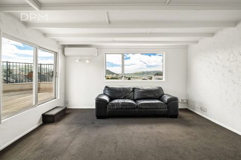 Photo of property in 1/51 Manor Place, Dunedin Central, Dunedin, 9016
