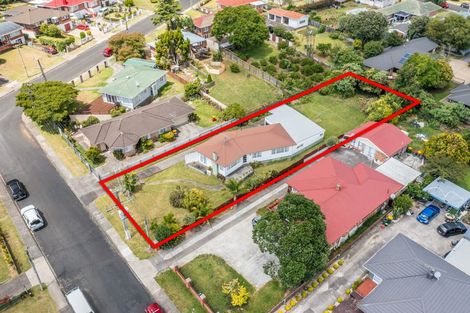 Photo of property in 2 Lansdown Avenue, Papatoetoe, Auckland, 2025
