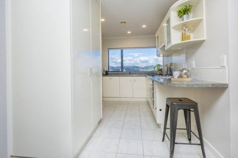 Photo of property in 34 Birkinshaw Grove, Riverstone Terraces, Upper Hutt, 5018