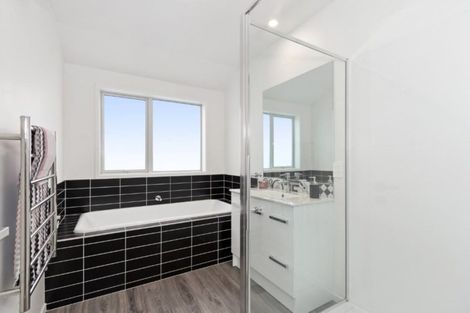 Photo of property in 28 Parklea Avenue, Halswell, Christchurch, 8025