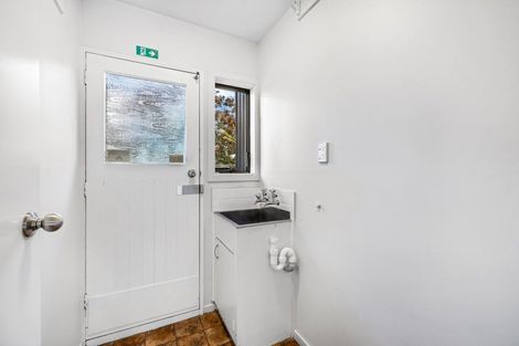 Photo of property in 5 Loreto Place, Hornby, Christchurch, 8042