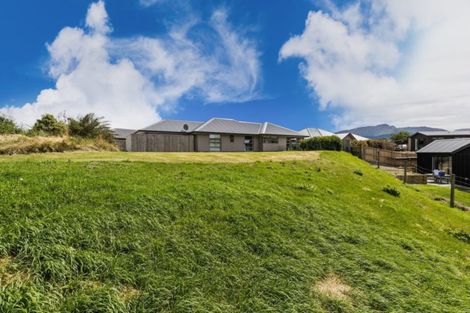 Photo of property in 15 Judge And Jury Drive, Lake Hayes, Queenstown, 9304