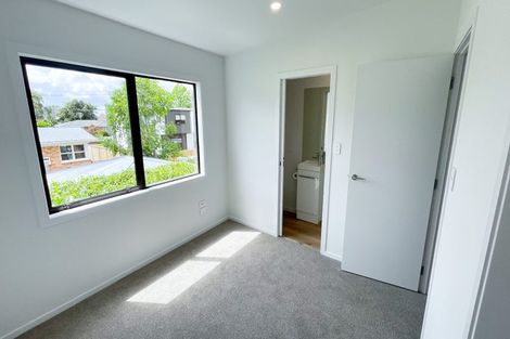 Photo of property in 8/2 Stokes Avenue, Te Atatu Peninsula, Auckland, 0610