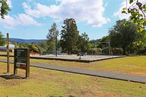 Photo of property in 2/201 Henderson Valley Road, Henderson, Auckland, 0612