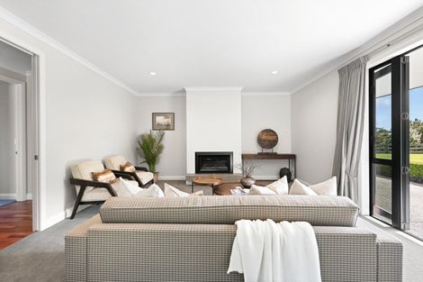 Photo of property in 10 East Ridge Grove, Newstead, Hamilton, 3286