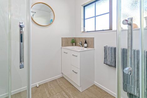 Photo of property in 216 Russell Bruce Place, Onemana, Whangamata, 3691