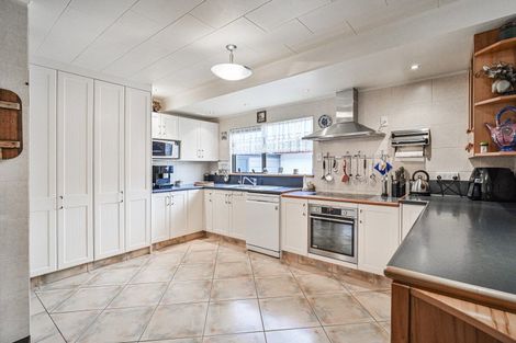 Photo of property in 74 Longlands Road, Longlands, Hastings, 4172