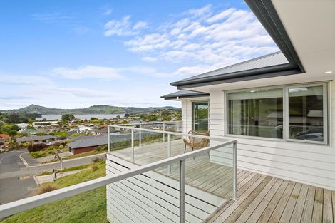 Photo of property in 17 Glendermid Close, Sawyers Bay, Port Chalmers, 9023