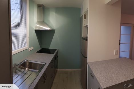 Photo of property in 9/76 Freyberg Street, Lyall Bay, Wellington, 6022