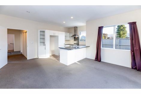 Photo of property in 1/6 Kauri Street, Riccarton, Christchurch, 8041