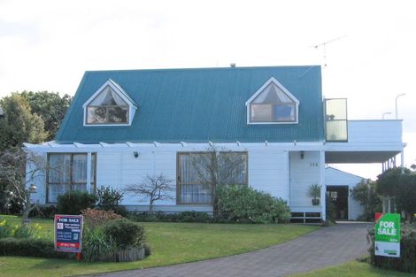Photo of property in 136 Durrant Drive, Whangamata, 3620