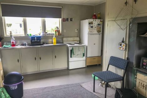 Photo of property in 63 Elles Road, Otautau, 9610