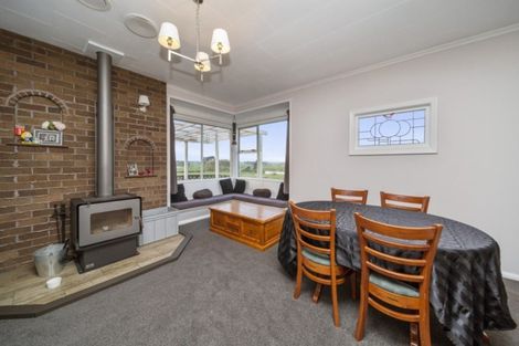 Photo of property in 762 Hastings Road, Matapu, Hawera, 4675