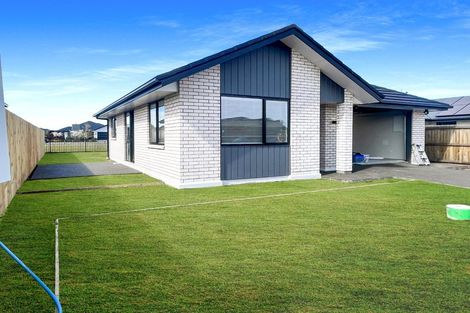 Photo of property in 17 Ellesmere Street, Marshland, Christchurch, 8083