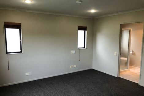 Photo of property in 3 Rialto Court, East Tamaki Heights, Auckland, 2016