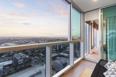 Photo of property in Sentinel Apartments, 1903/3 Northcroft Street, Takapuna, Auckland, 0622