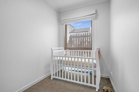 Photo of property in 3/1 Genevieve Lane, Hobsonville, Auckland, 0616