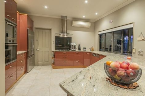 Photo of property in 22 Key West Drive, One Tree Point, 0118