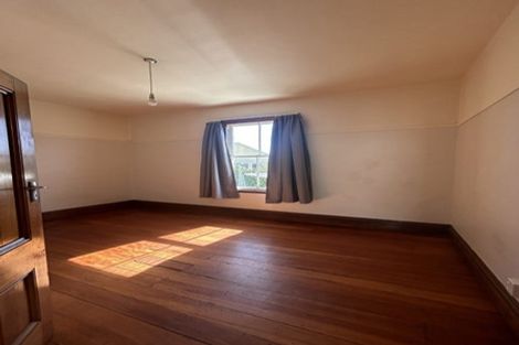 Photo of property in 4 Myrtle Crescent, Mount Cook, Wellington, 6021