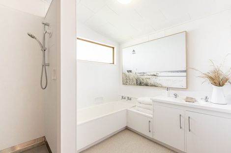 Photo of property in 51 Freyberg Avenue, Tamatea, Napier, 4112