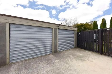 Photo of property in 2/8 Bowen Street, Upper Riccarton, Christchurch, 8041