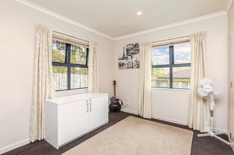 Photo of property in 45f Brandon Road, Glen Eden, Auckland, 0602