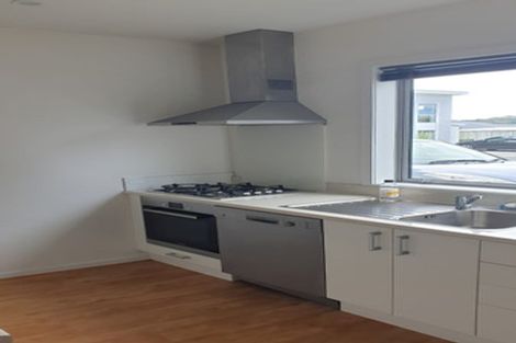 Photo of property in 10/32 Dr Taylor Terrace, Johnsonville, Wellington, 6037