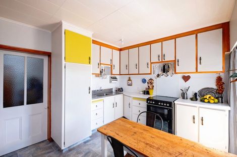 Photo of property in 8 Goldsmith Terrace, Hospital Hill, Napier, 4110