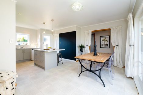 Photo of property in 1 Balmoral Street, Taradale, Napier, 4112