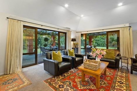 Photo of property in 6 Meadowcroft Lane, Harewood, Christchurch, 8051