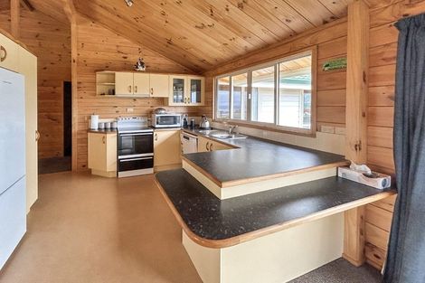 Photo of property in 1 Acacia Bay Road, Nukuhau, Taupo, 3330