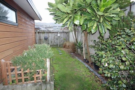 Photo of property in 115 Mandel Mews, Waiwhetu, Lower Hutt, 5010