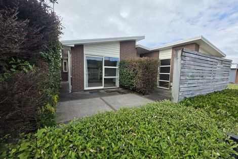 Photo of property in 18 Sinclair Street, Ebdentown, Upper Hutt, 5018