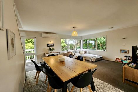Photo of property in 32 Aeroview Drive, Beach Haven, Auckland, 0626