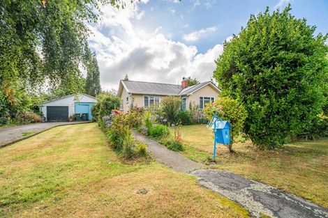 Photo of property in 8 Oxford Street, Waimate, 7924